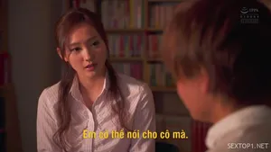 Phim TS trong nước, người đẹp da trắng Trương Tư Nghị đưa chị gái ngực khủng lên ghế, quấn tất, phun nước tiểu