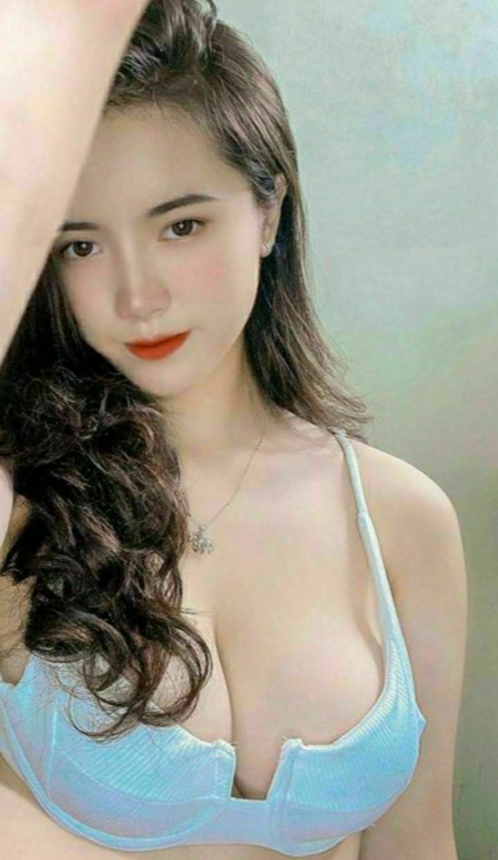 Nghi ngờ vợ yêu cắm sừng, Anh xã lén lắp camera và chứng kiến tất cả